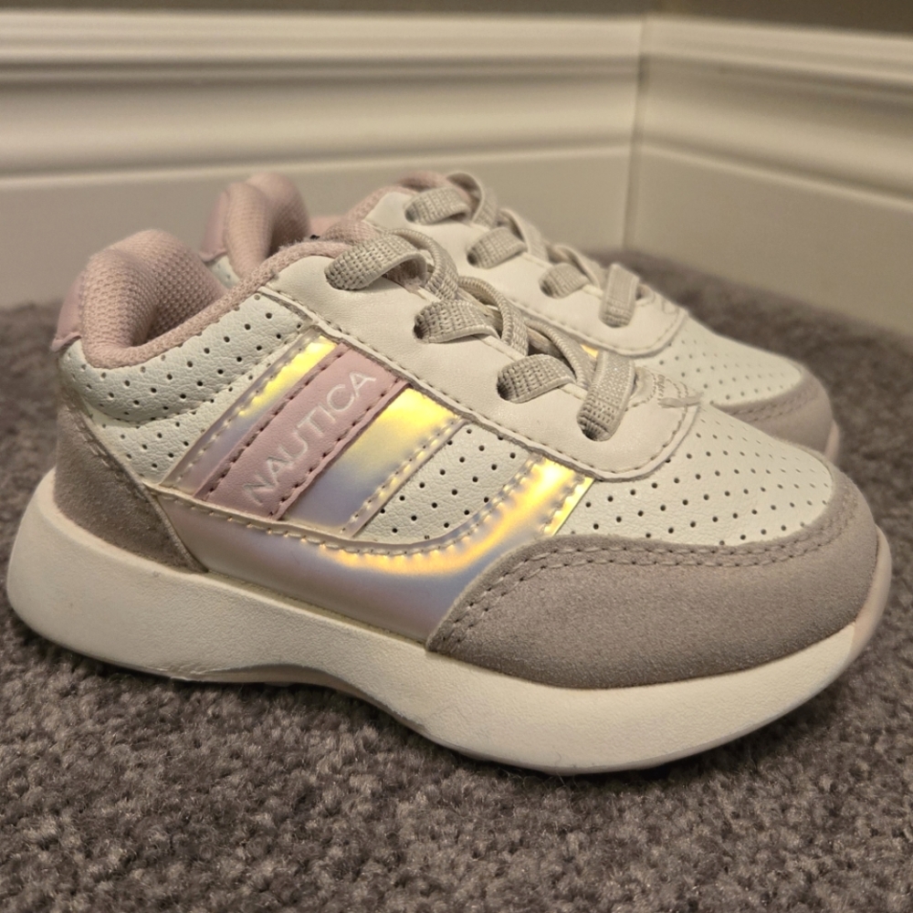 Nautica toddler sneakers size 5